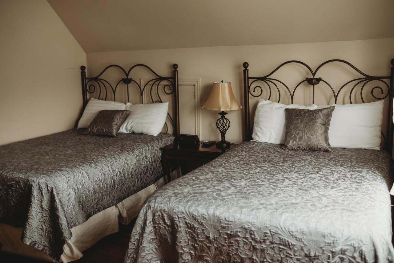 Carriage House Inn Four&a Half Stars Grand Falls Windsor Exterior foto
